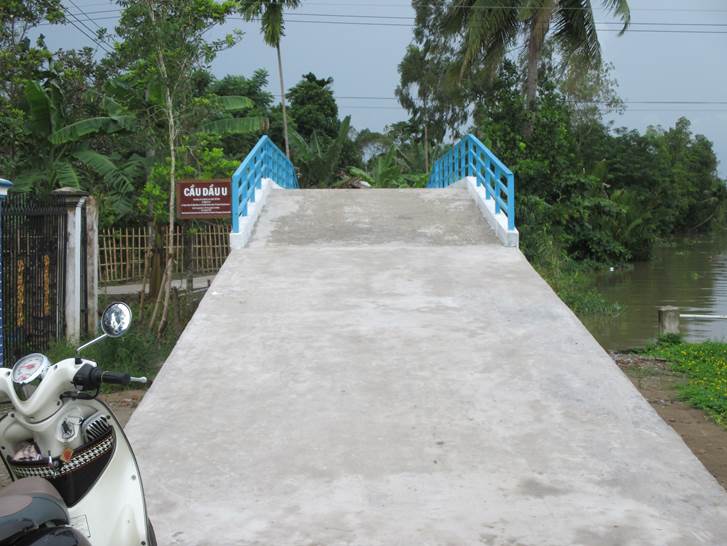 New bridge with dedication plaque. 